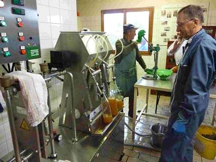 Embouteillage jus de pomme